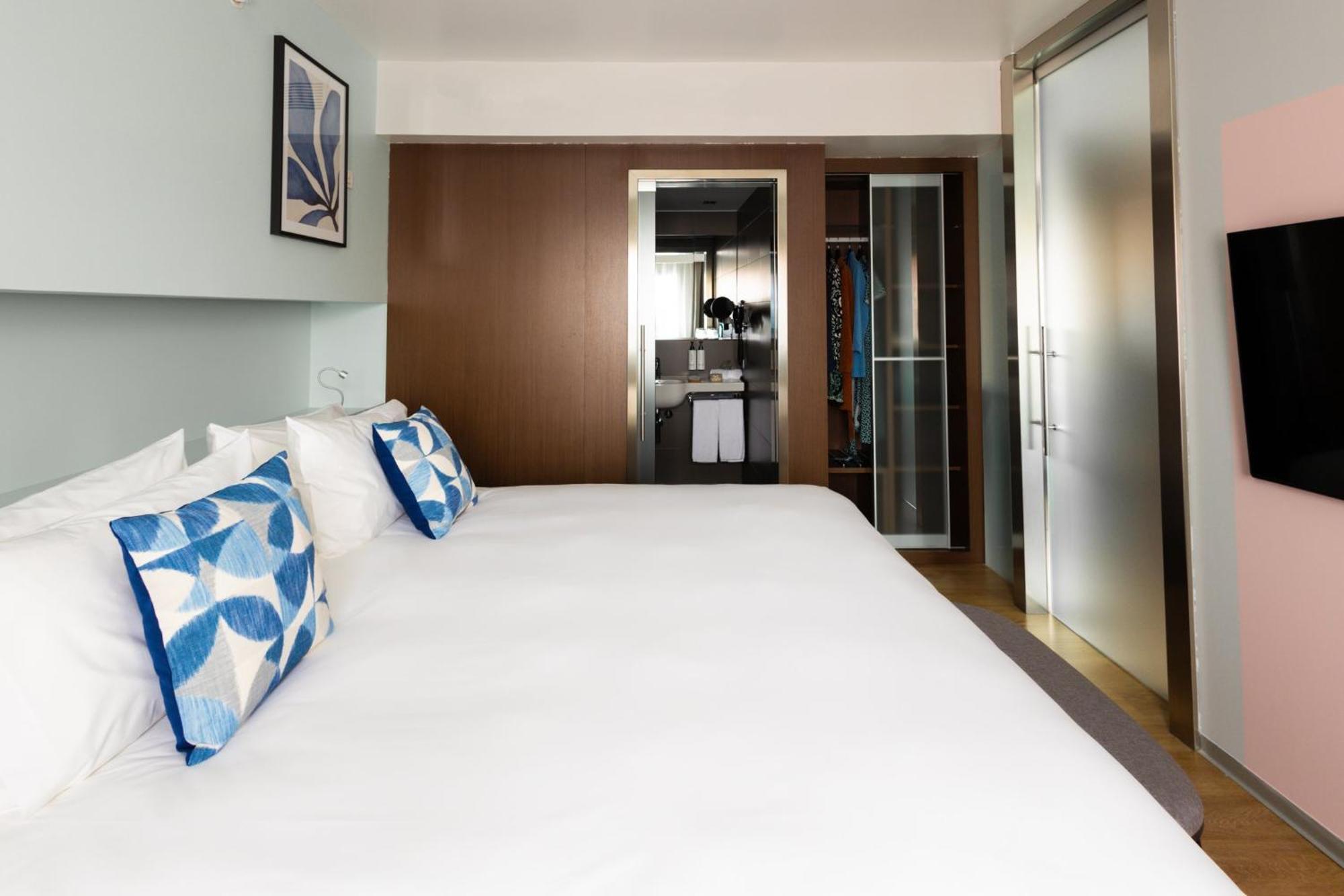 Voco Madrid Retiro By Ihg — Foto 1